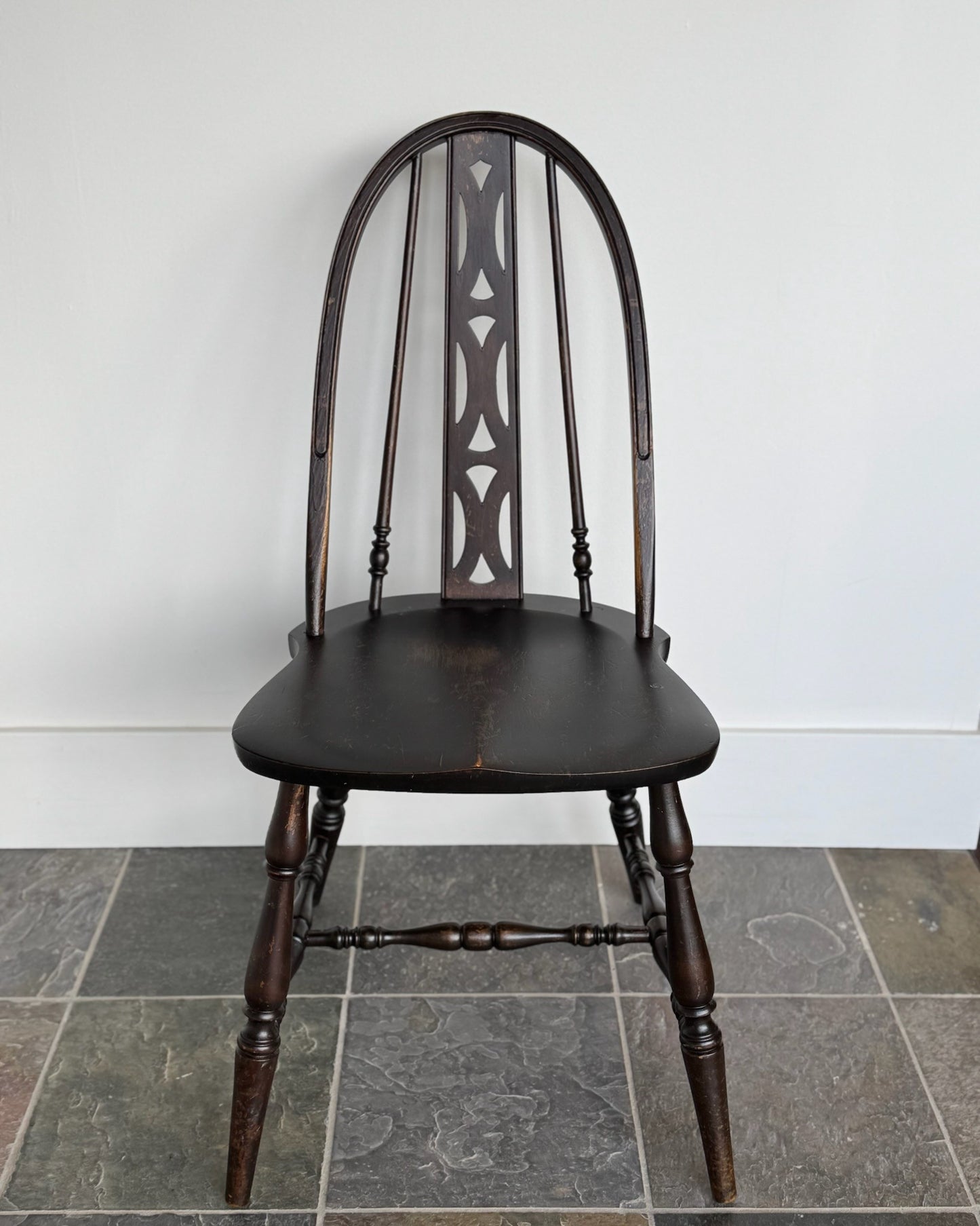 Vintage Splat Back Windsor Chair